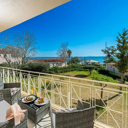 Southbank Seafront Apartments Katelios Exterior photo