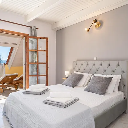 Southbank Seafront Apartments Katelios Exterior photo