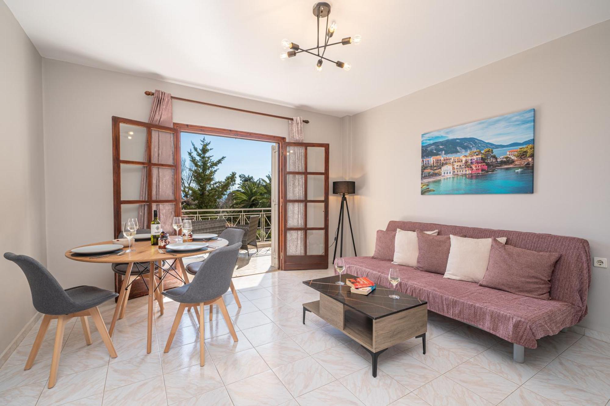 Southbank Seafront Apartment Katelios
