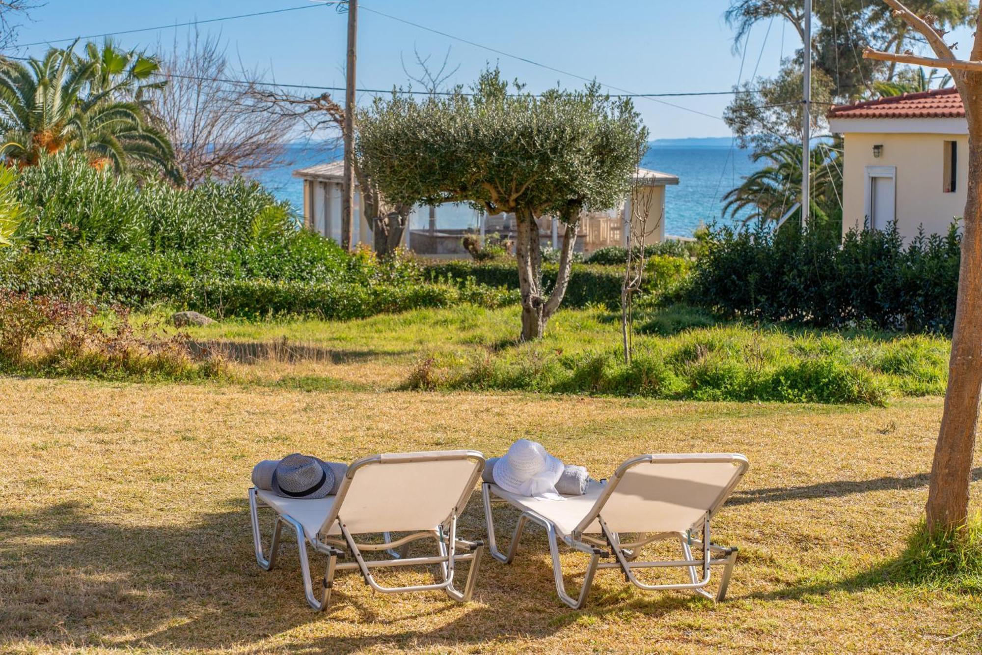 Southbank Seafront Apartment Katelios